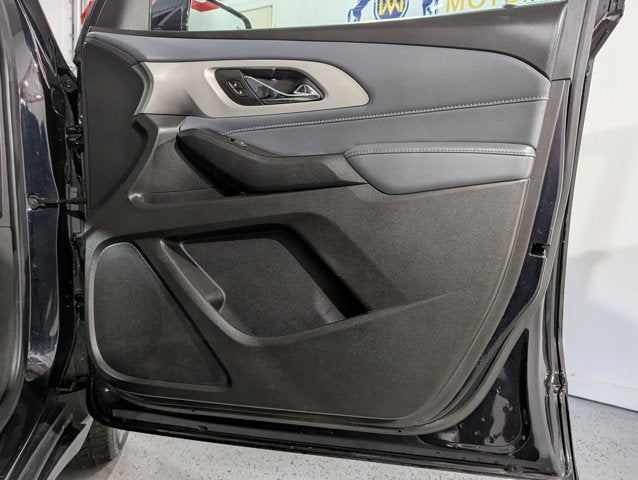 2020 Chevrolet Traverse 3.6L 6 Cyl LT Cloth