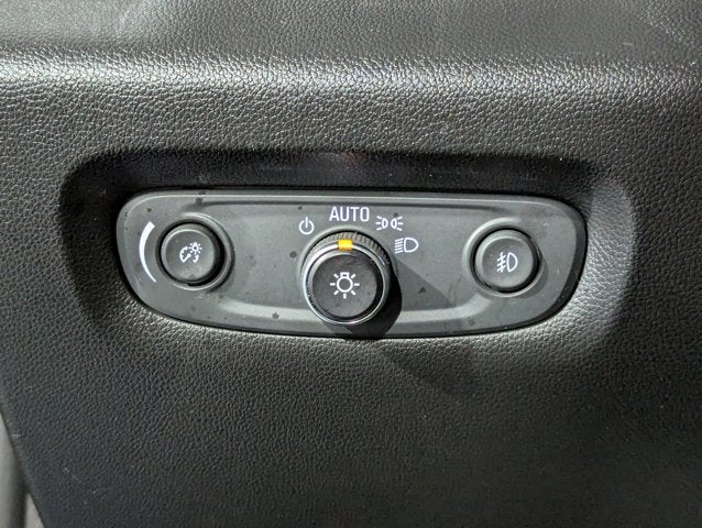 2020 Chevrolet Traverse 3.6L 6 Cyl LT Cloth