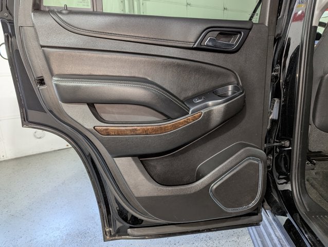 2015 Chevrolet Tahoe 5.3L 8 Cyl 4WD 4dr LS