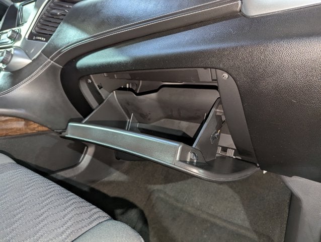 2015 Chevrolet Tahoe 5.3L 8 Cyl 4WD 4dr LS