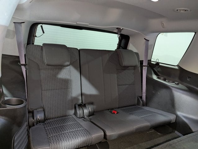 2015 Chevrolet Tahoe 5.3L 8 Cyl 4WD 4dr LS