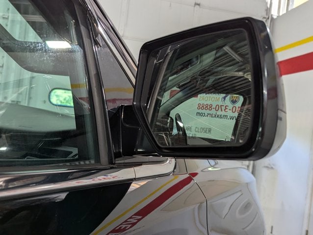 2015 Chevrolet Tahoe 5.3L 8 Cyl 4WD 4dr LS