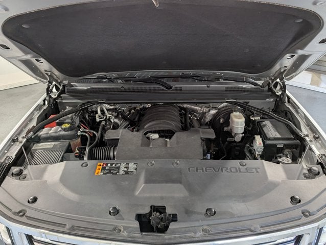 2017 Chevrolet Suburban 5.3l 8 Cyl 1LZ 4WD 4dr 1500 Premier