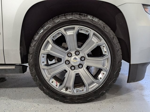 2017 Chevrolet Suburban 5.3l 8 Cyl 1LZ 4WD 4dr 1500 Premier