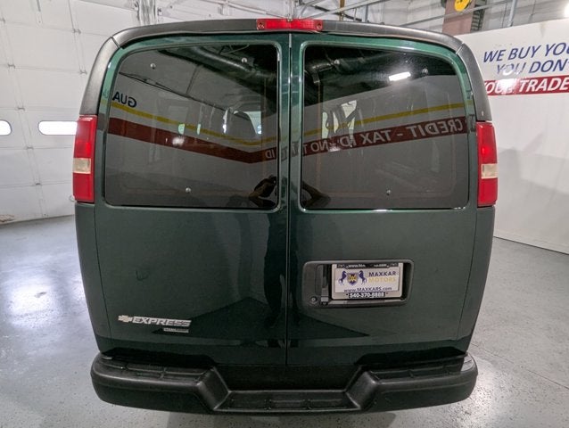 2013 Chevrolet Express Passenger 6.0 8 Cyl LS