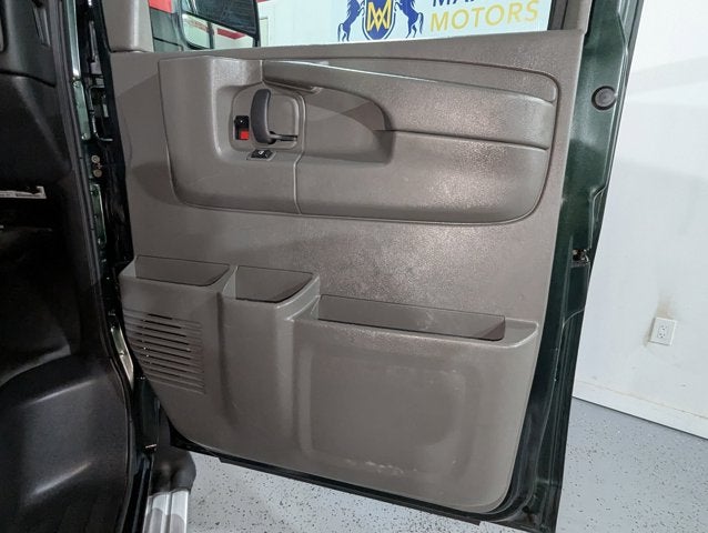 2013 Chevrolet Express Passenger 6.0 8 Cyl LS