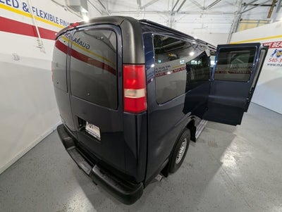 2013 Chevrolet Express Passenger 6.0L 8 Cyl RWD 3500 155" LS w/1LS