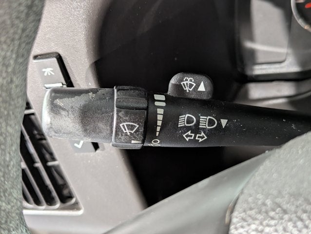 2013 Chevrolet Express Passenger 6.0L 8 Cyl RWD 3500 155" LS w/1LS