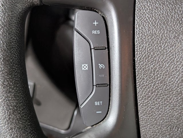 2013 Chevrolet Express Passenger 6.0L 8 Cyl RWD 3500 155" LS w/1LS