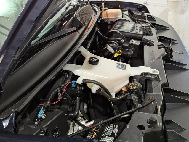 2013 Chevrolet Express Passenger 6.0L 8 Cyl RWD 3500 155" LS w/1LS