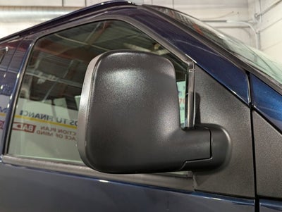 2013 Chevrolet Express Passenger 6.0L 8 Cyl RWD 3500 155" LS w/1LS