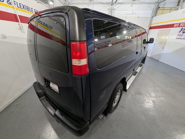 2013 Chevrolet Express Passenger 6.0L 8 Cyl RWD 3500 155" LS w/1LS