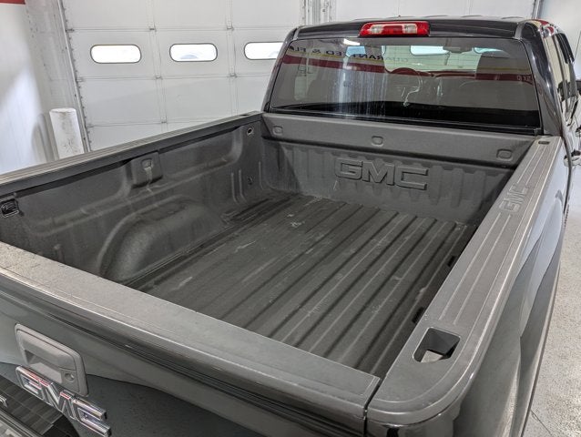 2018 GMC Sierra 2500HD 4WD 144.2 SLT 6.0L V8 SLT