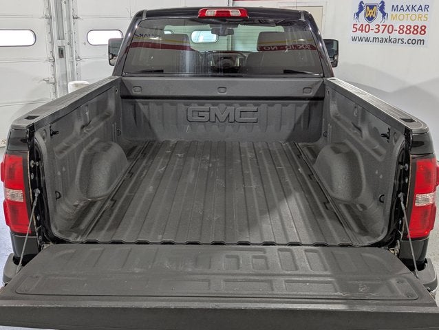 2018 GMC Sierra 2500HD 4WD 144.2 SLT 6.0L V8 SLT
