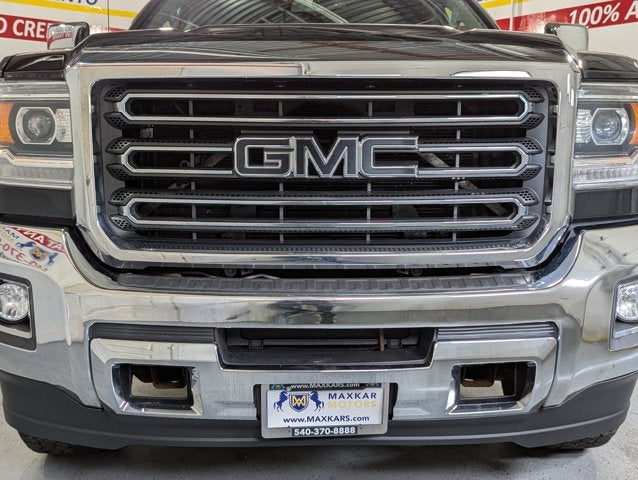 2018 GMC Sierra 2500HD 4WD 144.2 SLT 6.0L V8 SLT