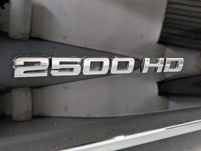 2018 GMC Sierra 2500HD 4WD 144.2 SLT 6.0L V8 SLT