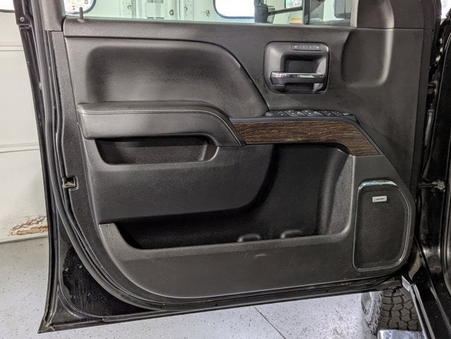 2019 GMC Sierra 3500HD 6.6L 8Cyl Turbo Diesel 4WD Denali