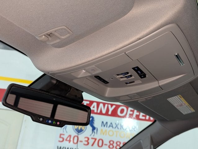 2019 GMC Sierra 3500HD 6.6L 8Cyl Turbo Diesel 4WD Denali