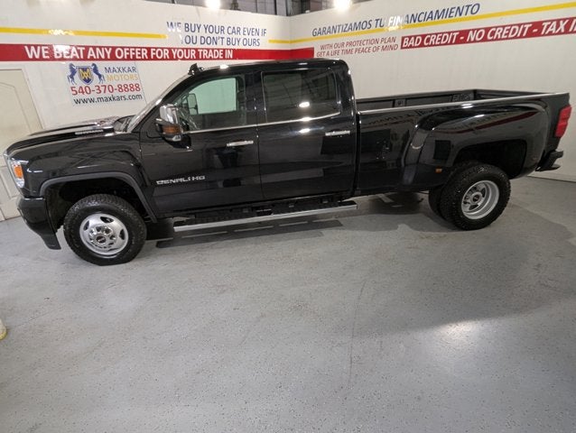 2019 GMC Sierra 3500HD 6.6L 8Cyl Turbo Diesel 4WD Denali