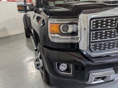 2019 GMC Sierra 3500HD 6.6L 8Cyl Turbo Diesel 4WD Denali