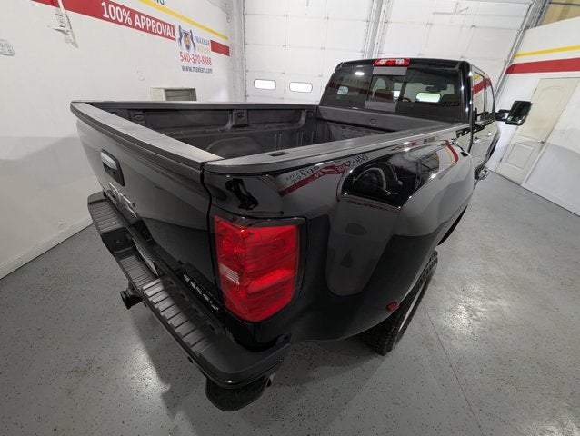 2019 GMC Sierra 3500HD 6.6L 8Cyl Turbo Diesel 4WD Denali