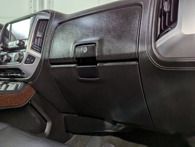 2017 GMC Sierra 3500HD 6.6L 8 Cyl Turbo Diesel SLT