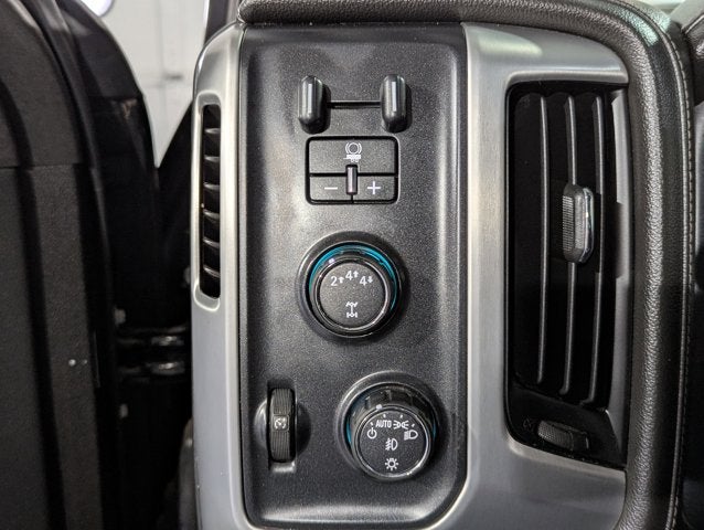 2017 GMC Sierra 3500HD 6.6L 8 Cyl Turbo Diesel SLT