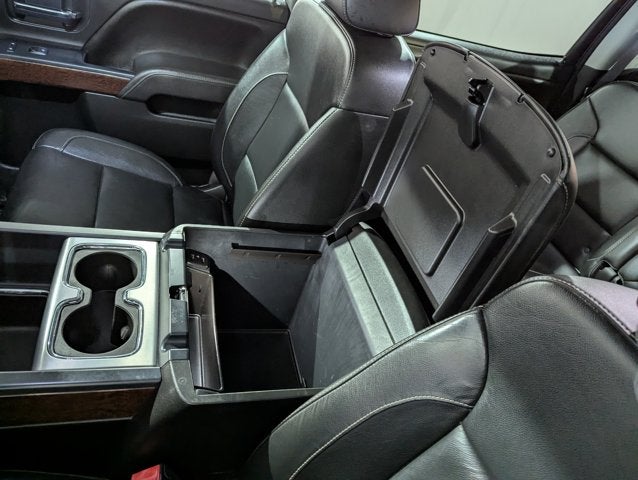 2017 GMC Sierra 3500HD 6.6L 8 Cyl Turbo Diesel SLT