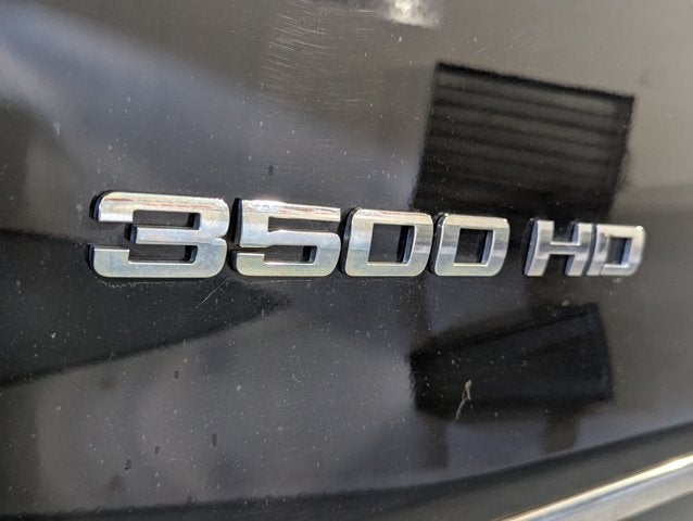 2017 GMC Sierra 3500HD 6.6L 8 Cyl Turbo Diesel SLT