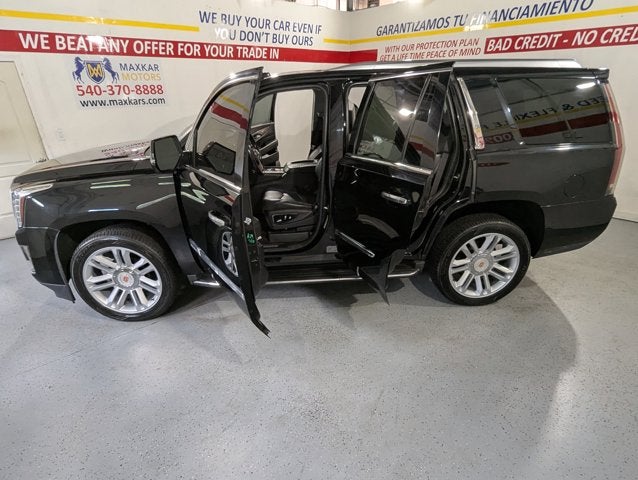 2016 Cadillac Escalade 6.2L 8 Cyl 4WD 4WD 4dr Luxury Collection