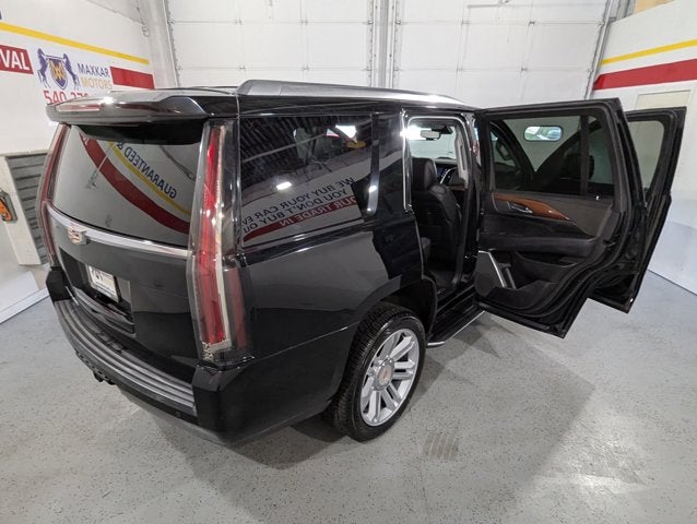 2016 Cadillac Escalade 6.2L 8 Cyl 4WD 4WD 4dr Luxury Collection