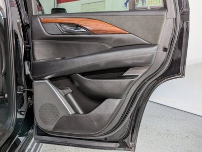 2016 Cadillac Escalade 6.2L 8 Cyl 4WD 4WD 4dr Luxury Collection