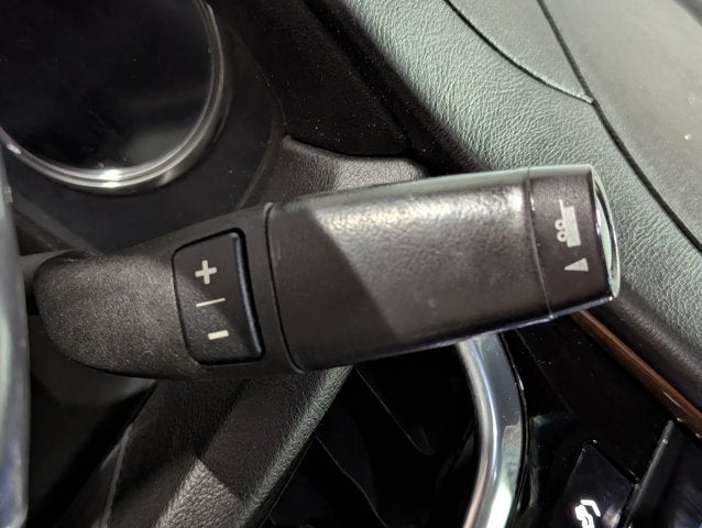 2016 Cadillac Escalade 6.2L 8 Cyl 4WD 4WD 4dr Luxury Collection