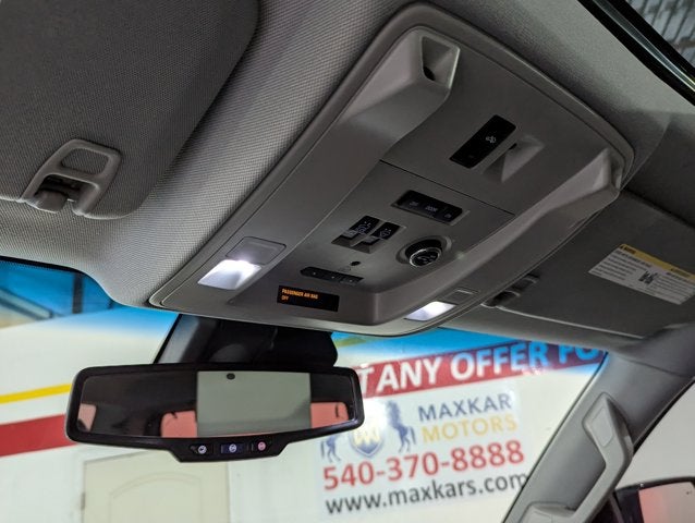 2016 Cadillac Escalade 6.2L 8 Cyl 4WD 4WD 4dr Luxury Collection