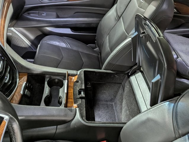 2016 Cadillac Escalade 6.2L 8 Cyl 4WD 4WD 4dr Luxury Collection
