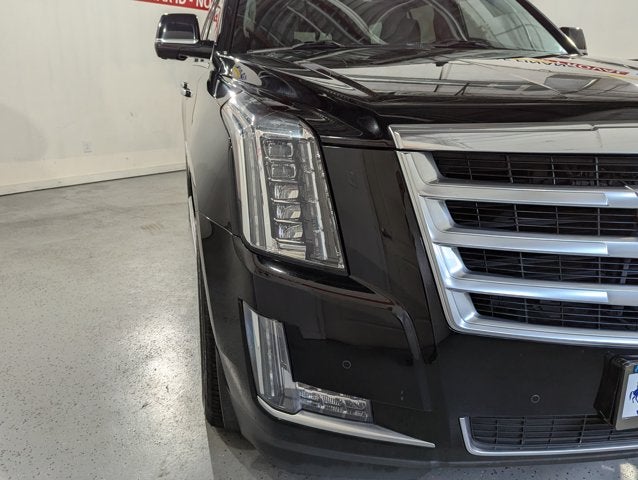 2016 Cadillac Escalade 6.2L 8 Cyl 4WD 4WD 4dr Luxury Collection