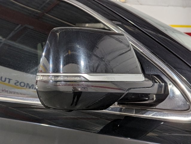 2016 Cadillac Escalade 6.2L 8 Cyl 4WD 4WD 4dr Luxury Collection