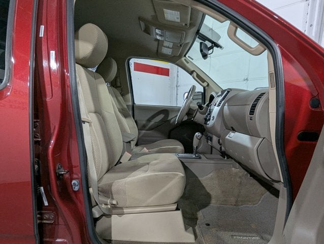 2015 Nissan Frontier 4.0L 6 Cyl 4WD Crew Cab SWB Auto SV