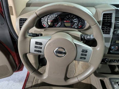 2015 Nissan Frontier 4.0L 6 Cyl 4WD Crew Cab SWB Auto SV