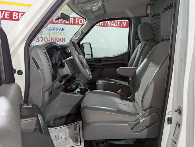 2021 Nissan NV2500 HD Cargo 4.0 6 Cyl S