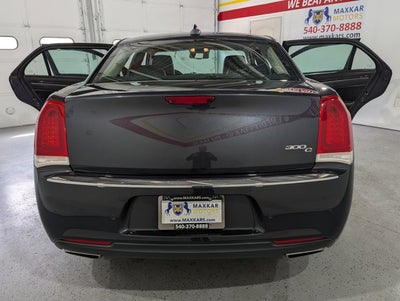 2017 Chrysler 300 3.6L 6 Cyl 300C RWD