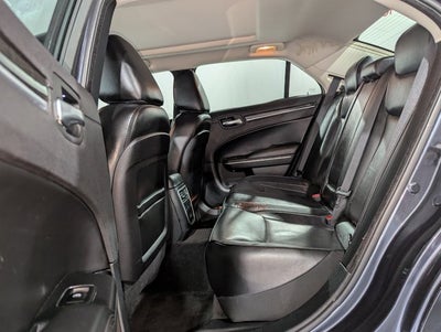 2017 Chrysler 300 3.6L 6 Cyl 300C RWD