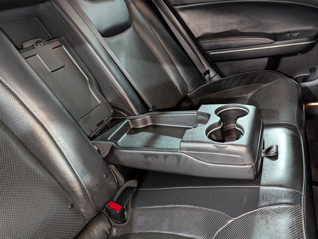 2017 Chrysler 300 3.6L 6 Cyl 300C RWD