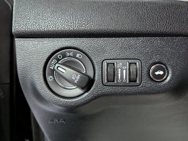 2017 Chrysler 300 3.6L 6 Cyl 300C RWD