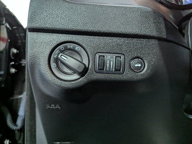 2023 Dodge Charger 3.6L 6 Cyl SXT RWD