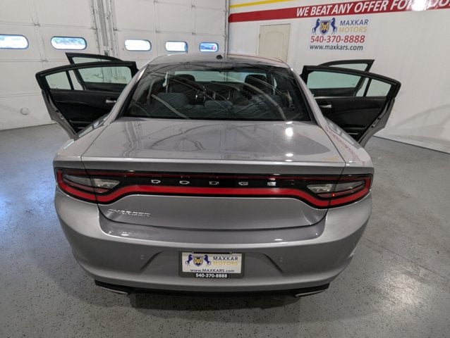 2016 Dodge Charger 3.6 L V6 SE