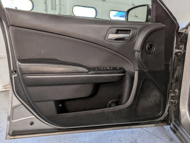 2016 Dodge Charger 3.6 L V6 SE