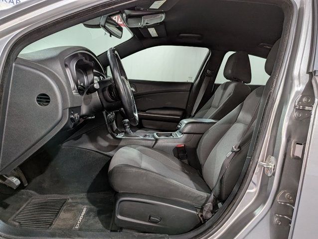2016 Dodge Charger 3.6 L V6 SE