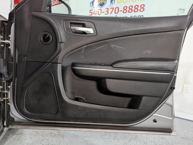 2016 Dodge Charger 3.6 L V6 SE