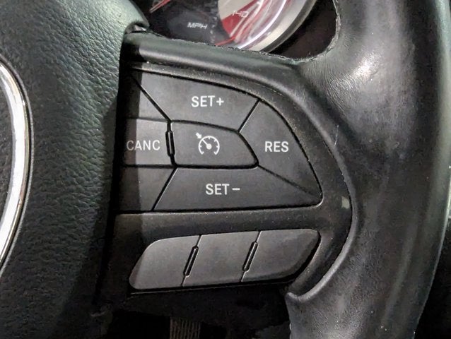 2016 Dodge Charger 3.6 L V6 SE